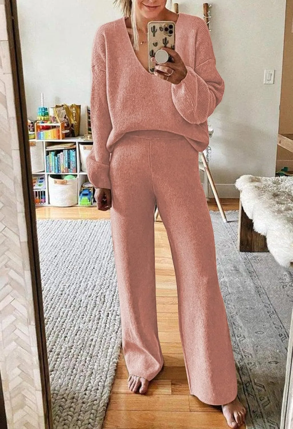 Viottiset Women's 2 Piece Outfits Casual V Neck Knit Wide Leg Sweater Lounge Set Sweatsuit