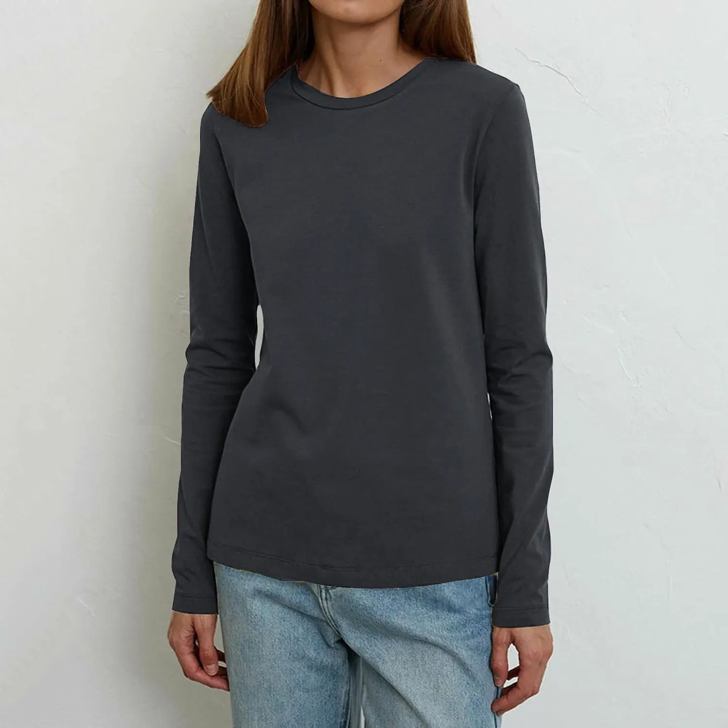 Womens Casual Tops Crewneck Long Sleeve Shirts Fall 2024 Lightweight Loose Sweatshirts Basic Tee Going Out Clothes